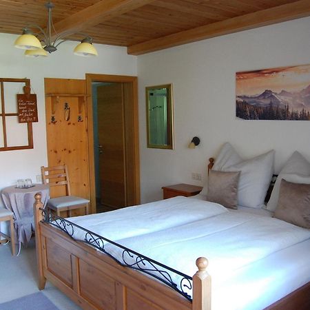 Haus Hager Bed & Breakfast Schlitters Exterior foto