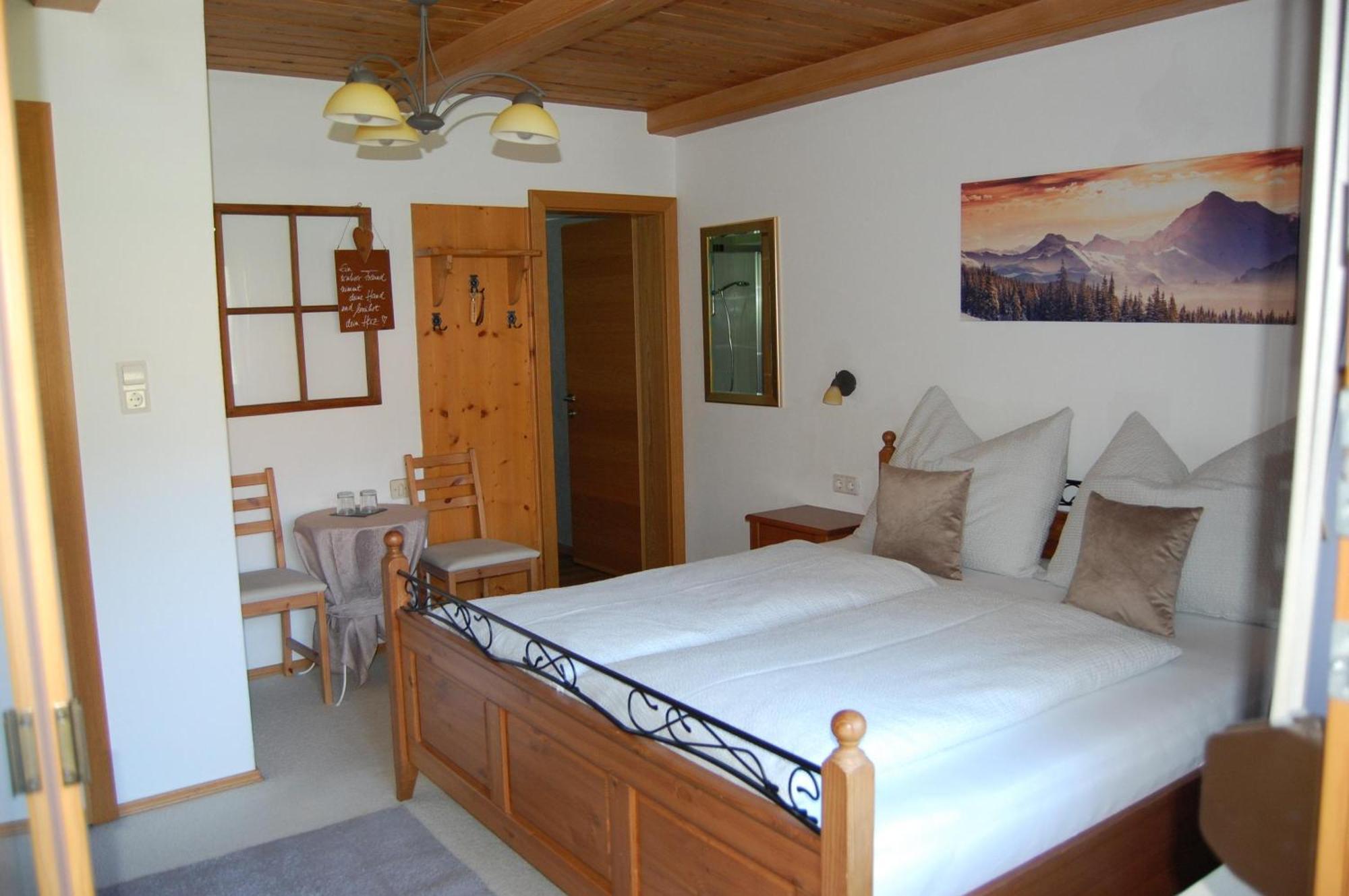 Haus Hager Bed & Breakfast Schlitters Exterior foto