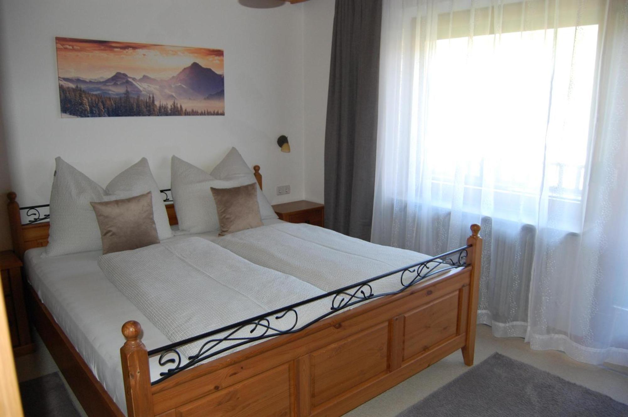 Haus Hager Bed & Breakfast Schlitters Exterior foto